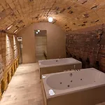 Leeffabriek Hotel *